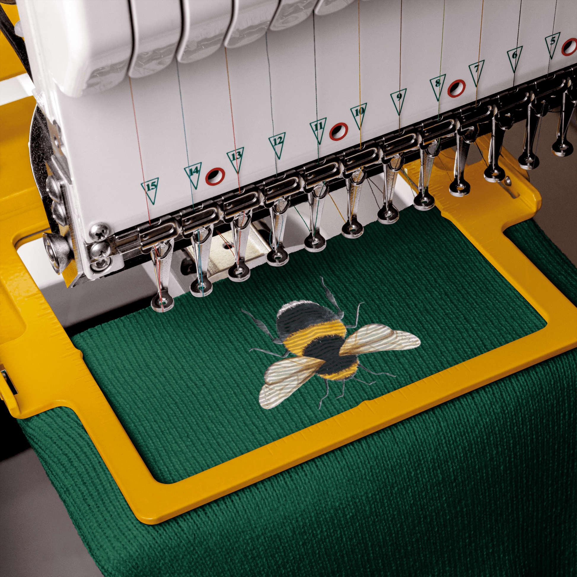 BUMBLEBEE | BEANIE - UZVELC_KREKLU - EMBROIDERY - 